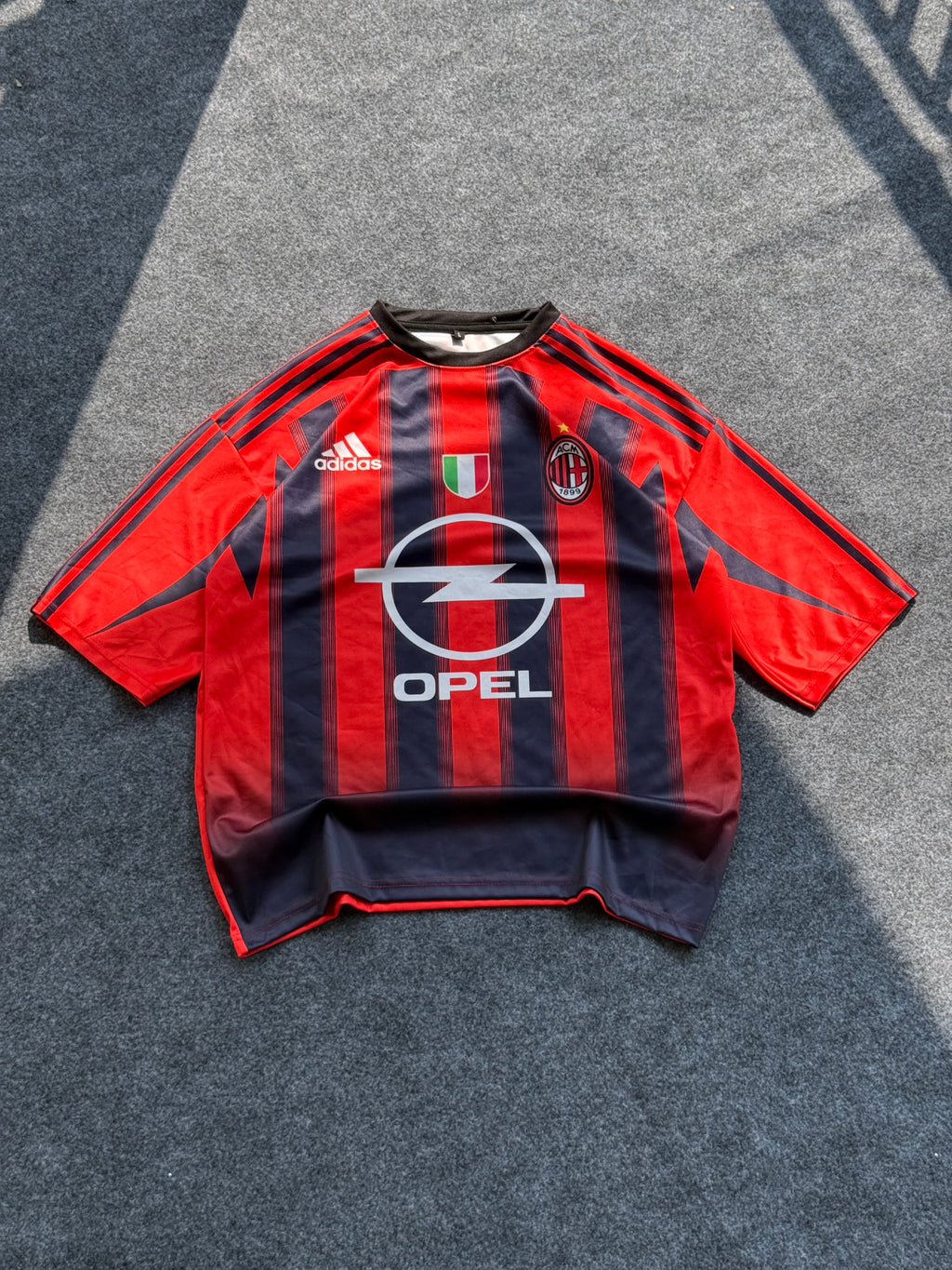 AC Milan Opel 2000-01 home soccer jersey.