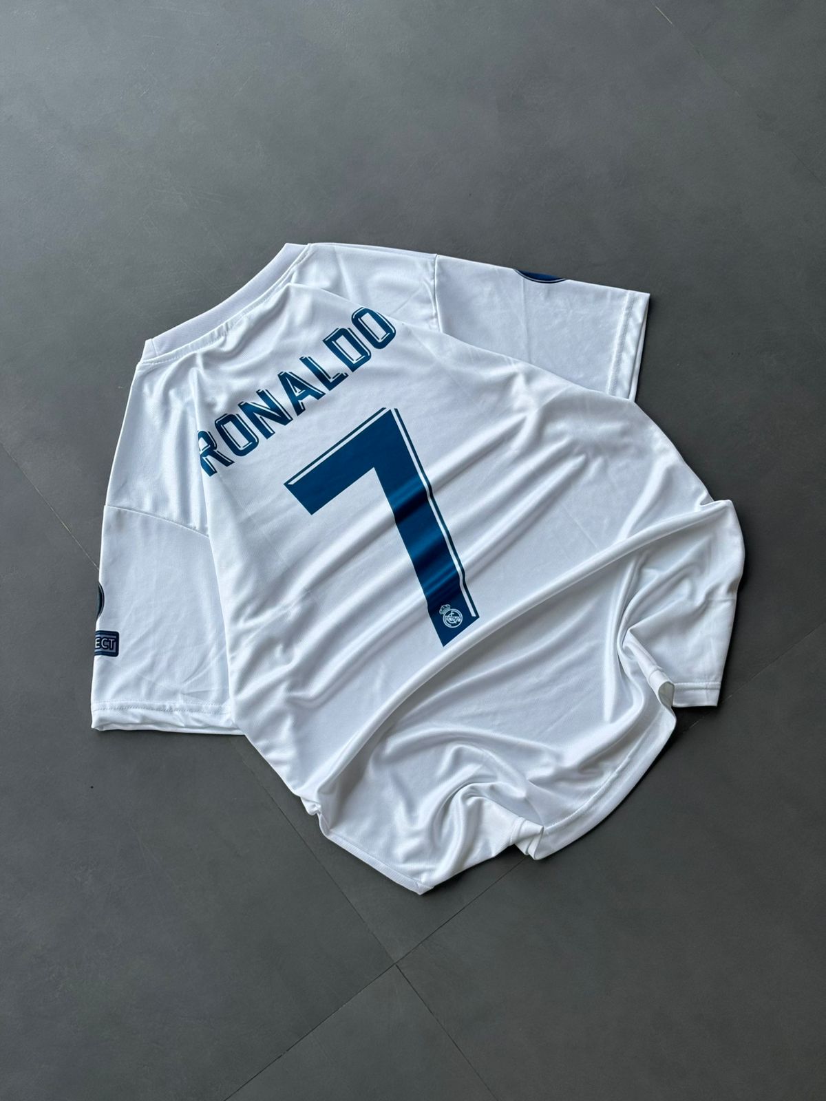 Real Madrid home 2017/18
