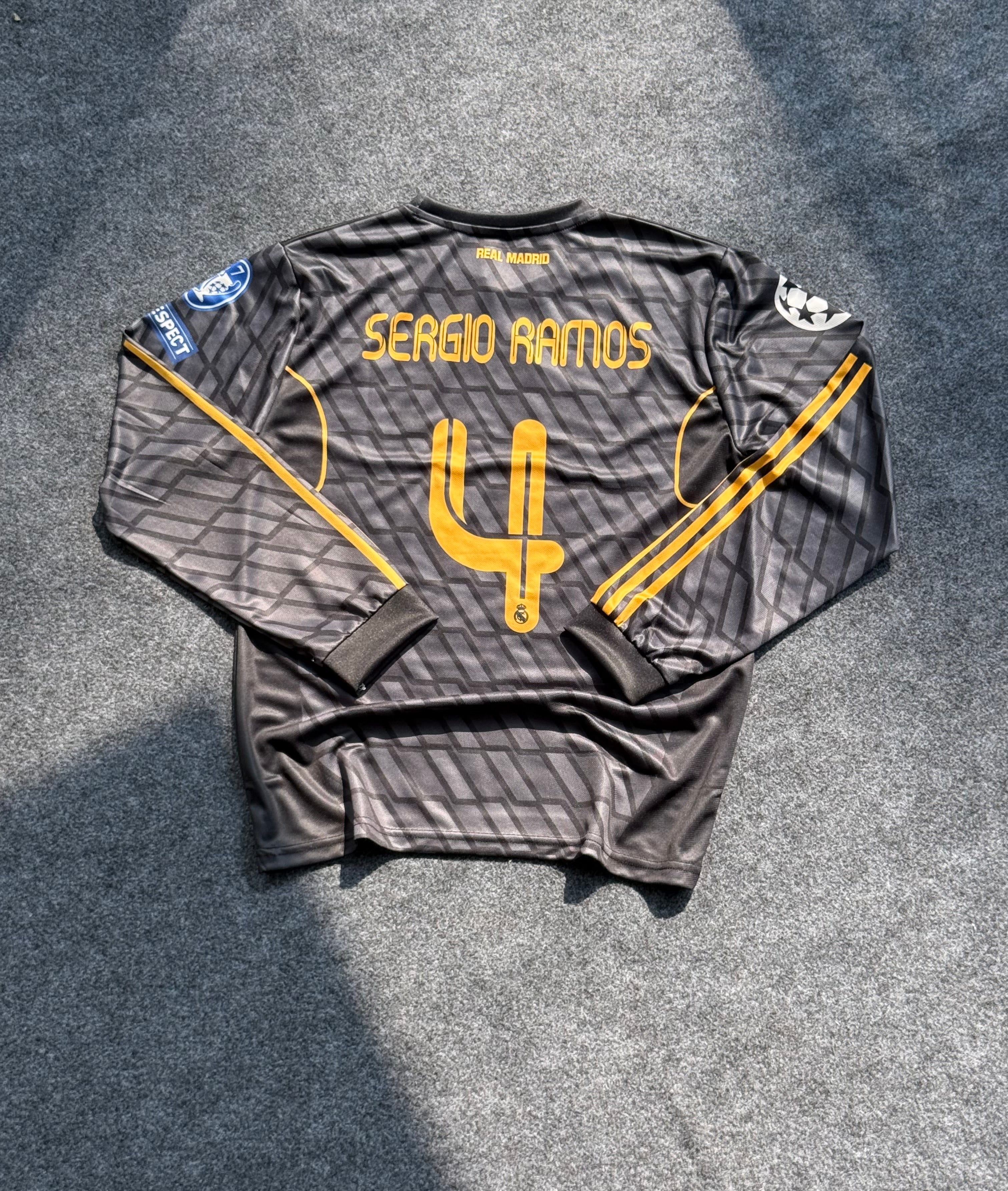 Adidas Real Madrid 2011-12 away long-sleeve football jersey