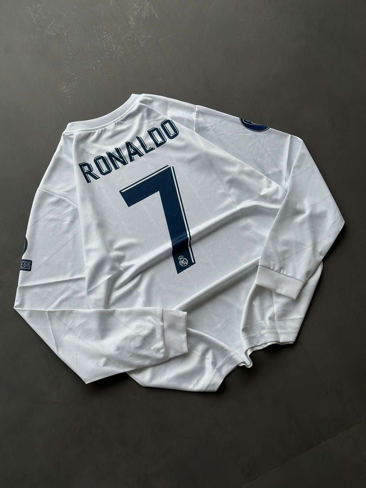 Real Madrid 2017/18 home long-sleev