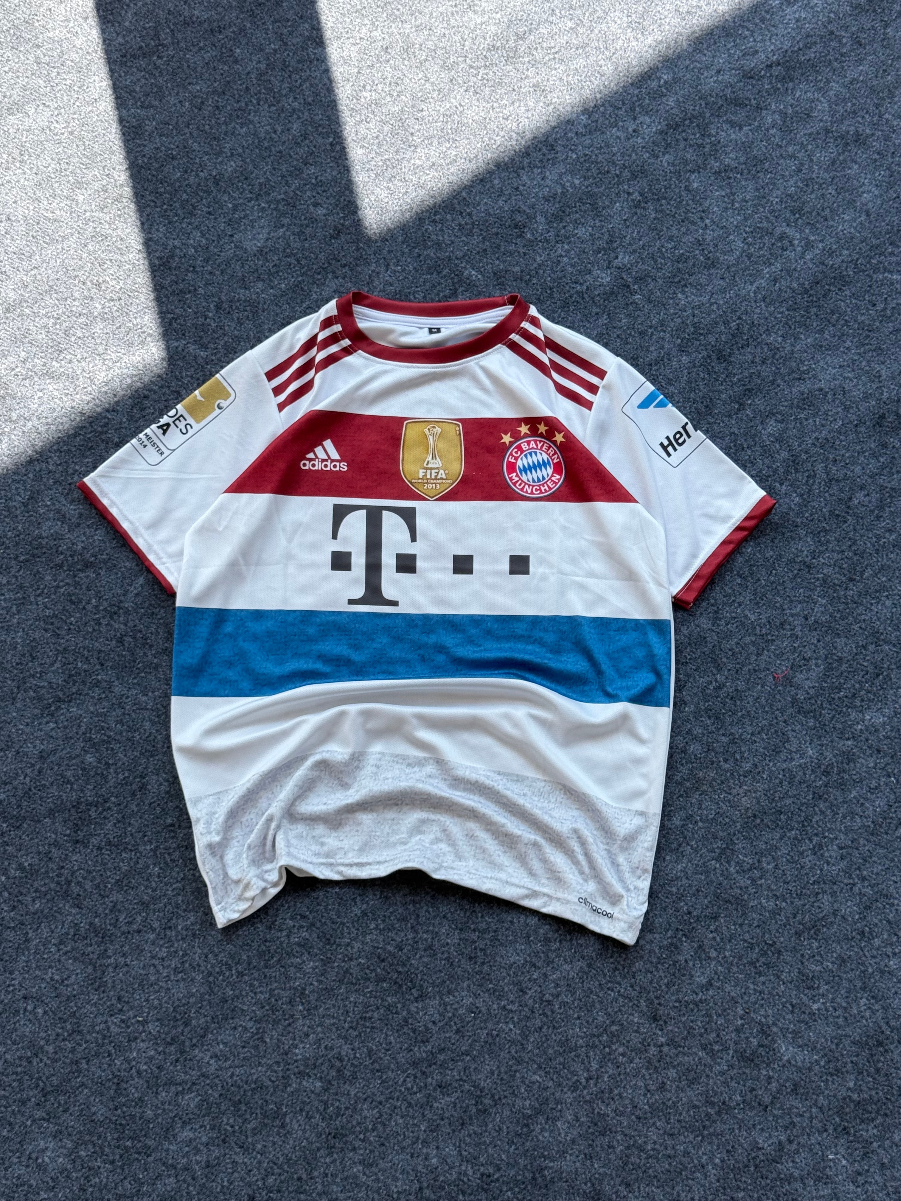 Bayern Munich 2014-15 away