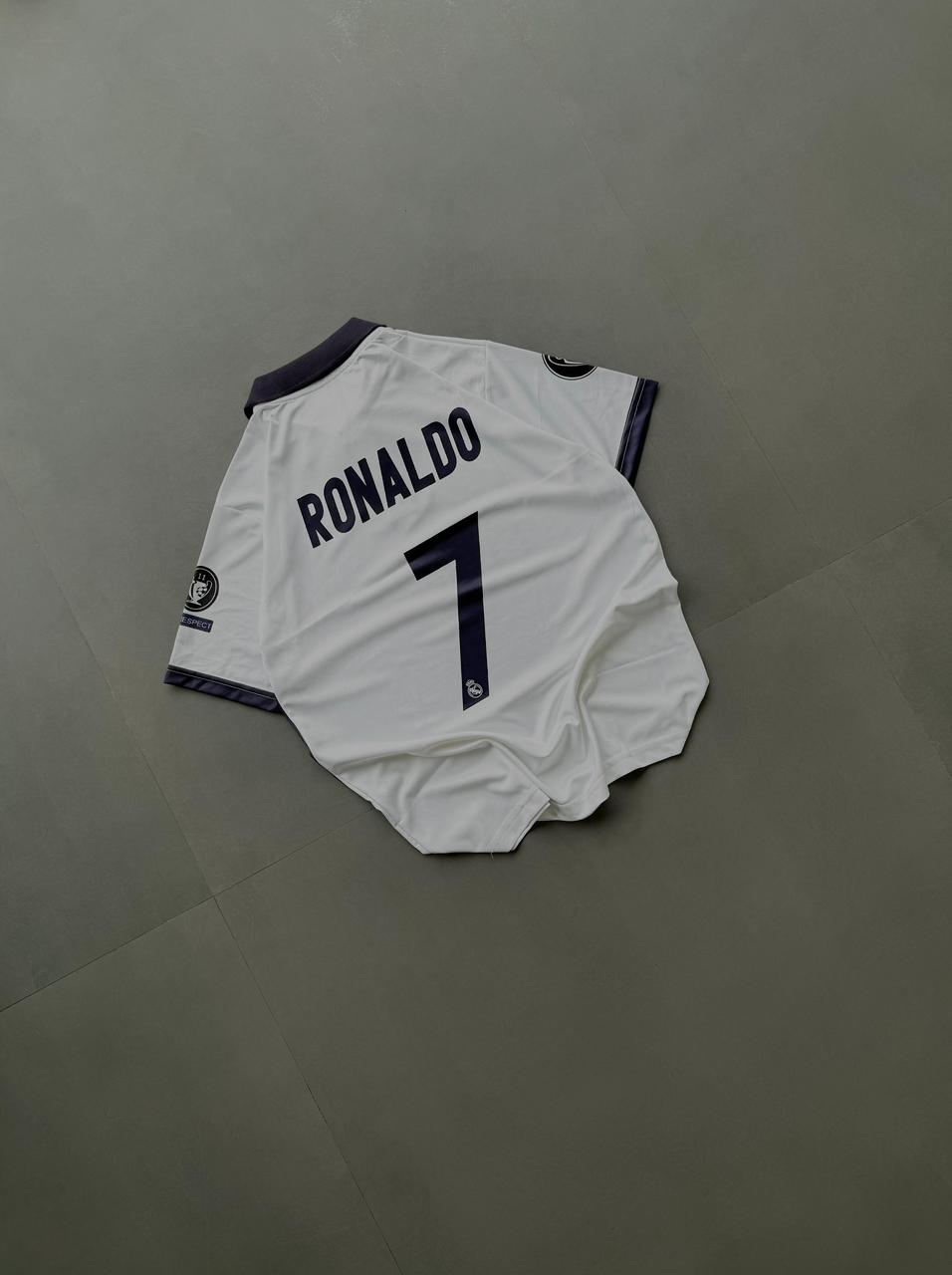 Real Madrid 2016-17  home jersey.