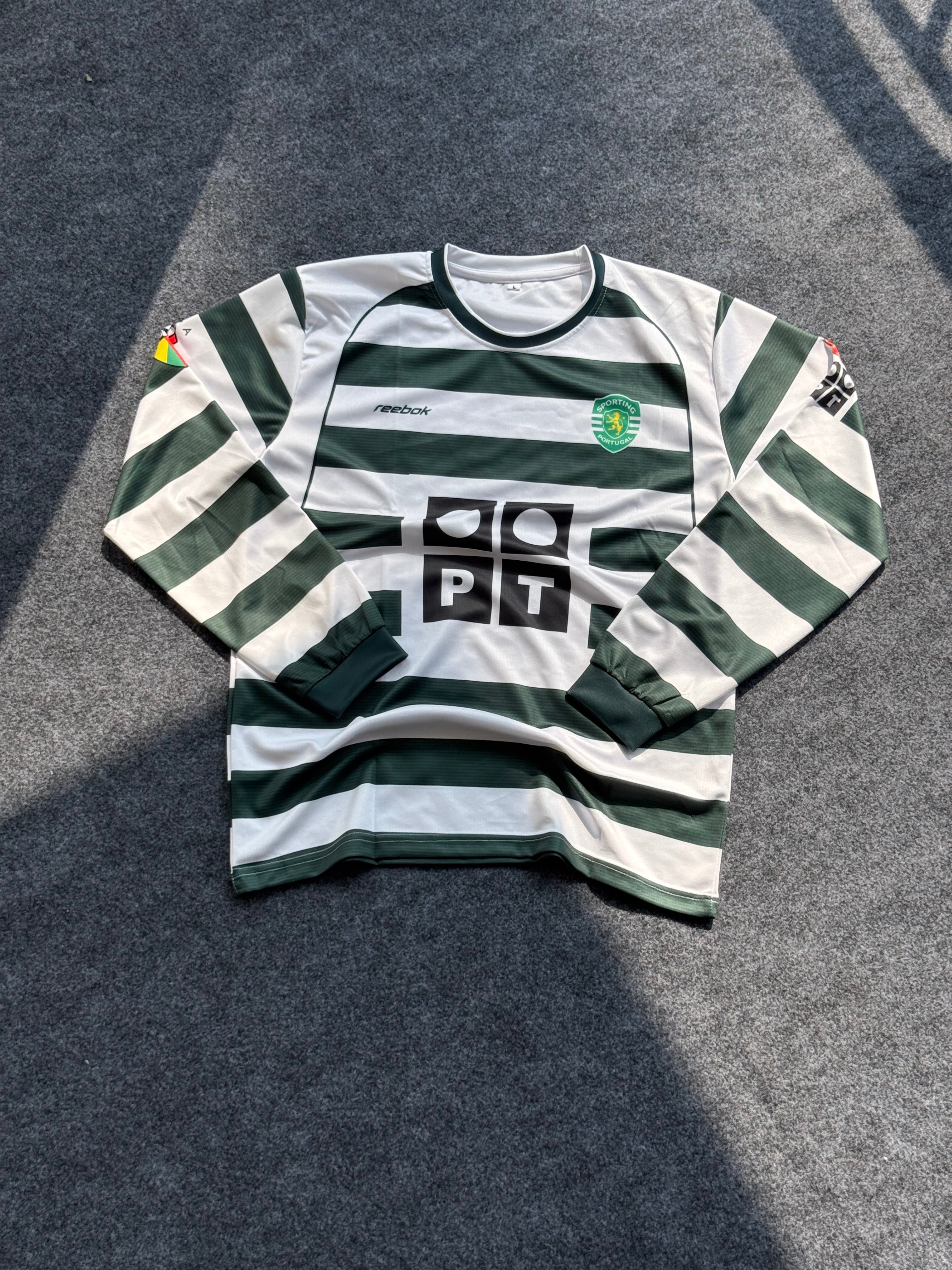 Sporting CP 2002-03 home long-sleeve jersey.