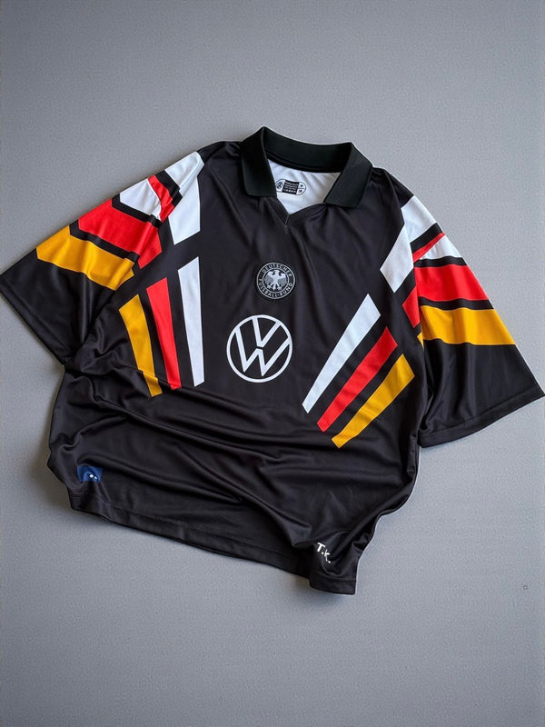 Germany 1996 Franz Beckenbauer black five-sleeve retro football jersey