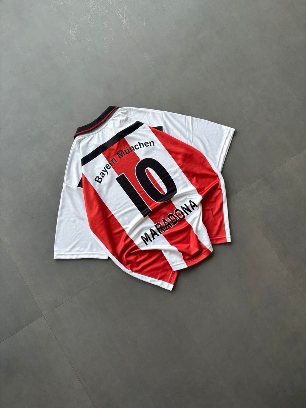 Adidas Bayern Munich 2000-2001 away