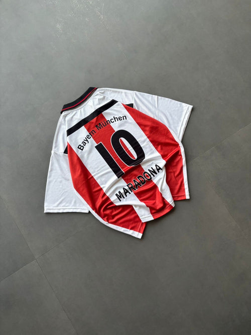 Adidas Bayern Munich 2000-2001 away