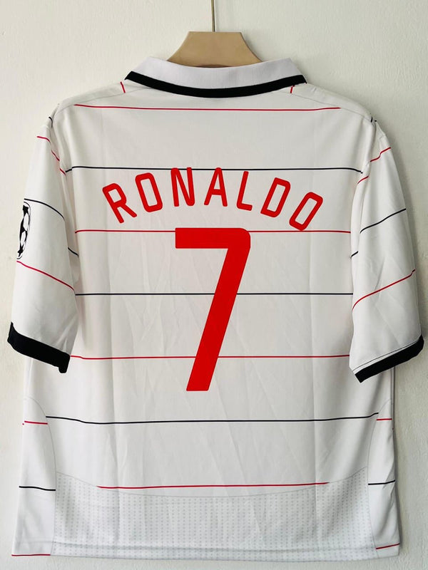 Manchester United 2003-05 third football jersey