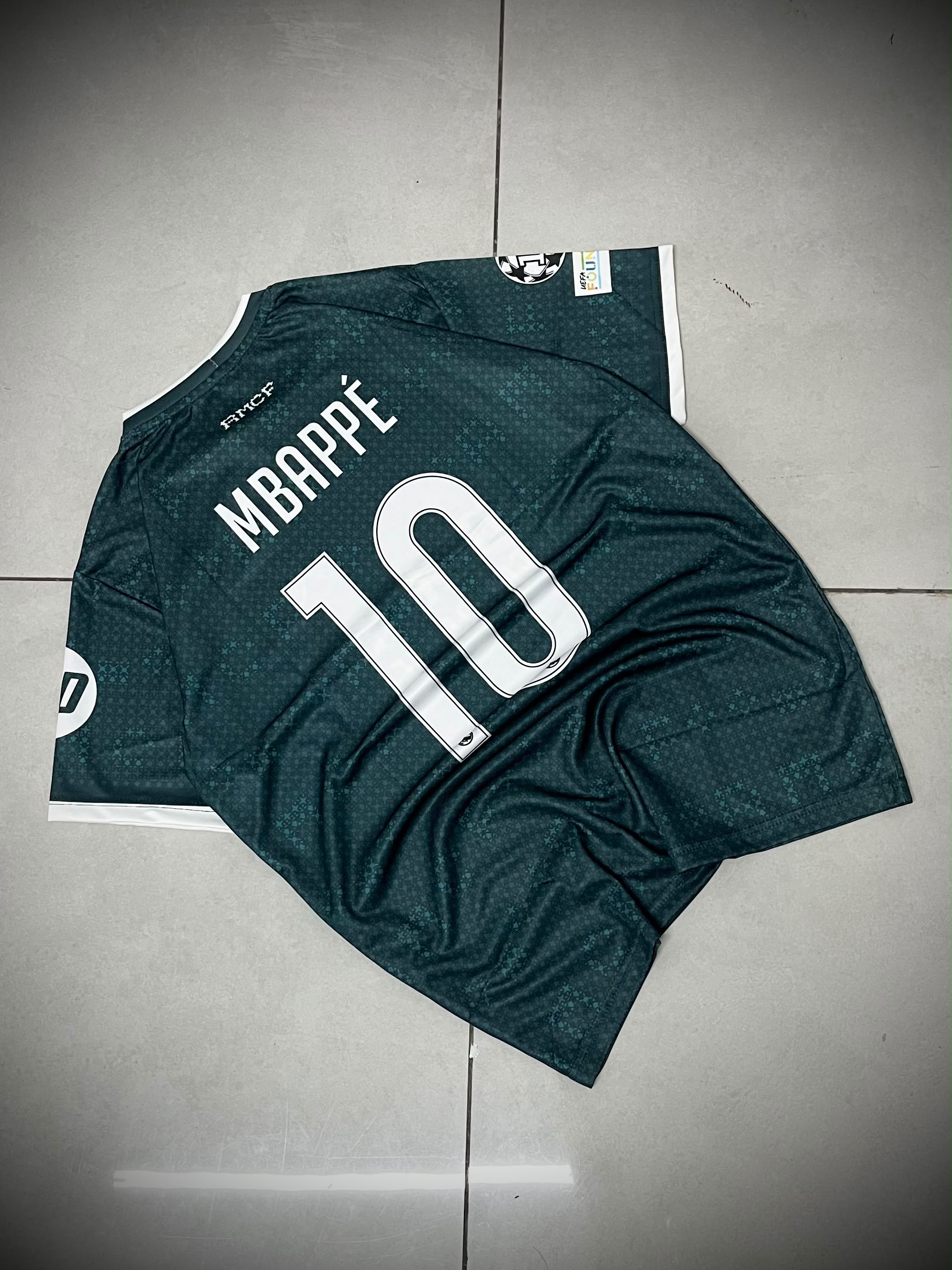 Real Madrid 2026-27 away jersey Mbappe