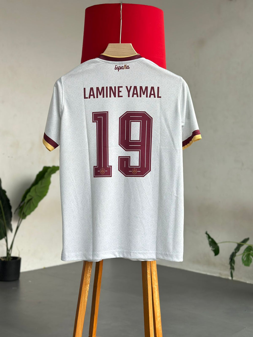 Spain 2026 world cup away lamine yamal